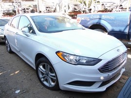 2018 Ford Fusion SE White 2.5L AT 2WD #F22036